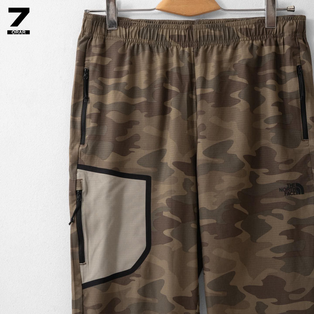 The Northface Waterproof Pant.