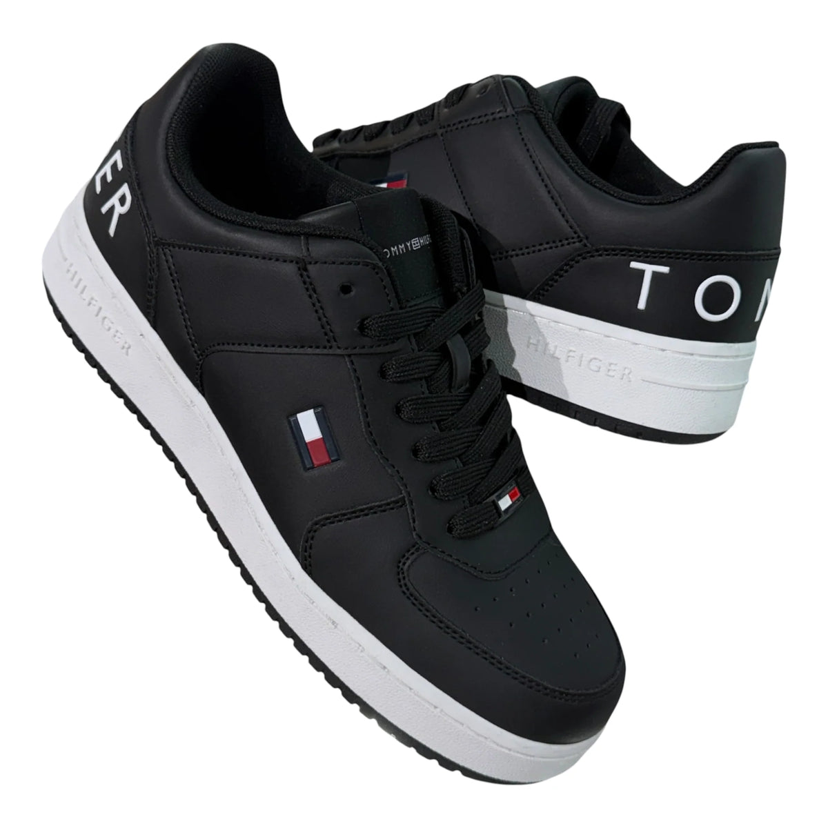 Tommy shoes